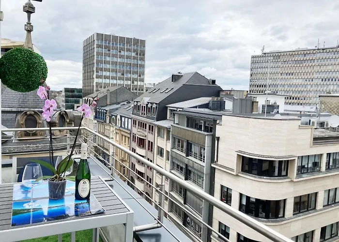 Unique Penthouse Terrasse Privative 1-4 Personnes A Cote De Louis Vuitton
