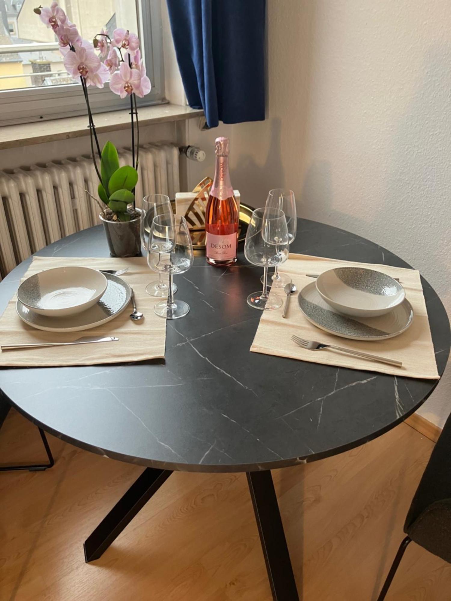 Unique Penthouse Terrasse Privative 1-4 Personnes A Cote De Louis Vuitton Appartement Luxemburg